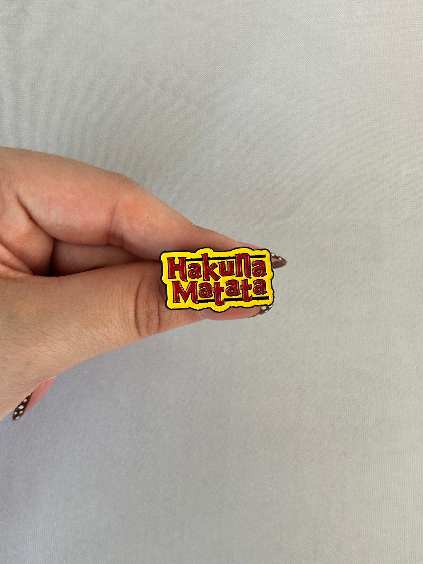 Hakuna Matata Pin