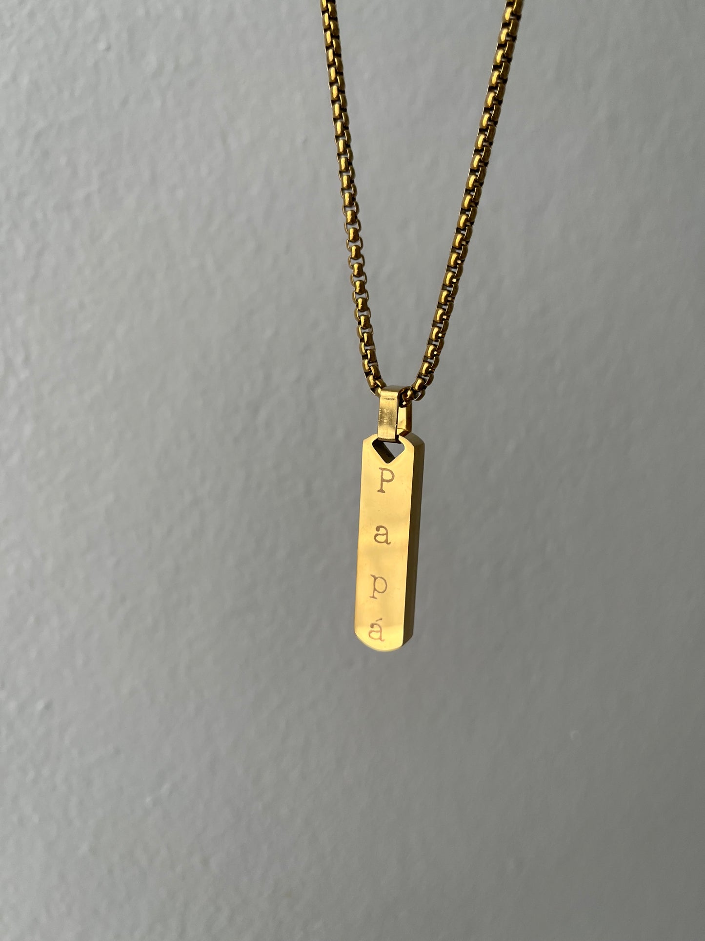 Papá Necklace