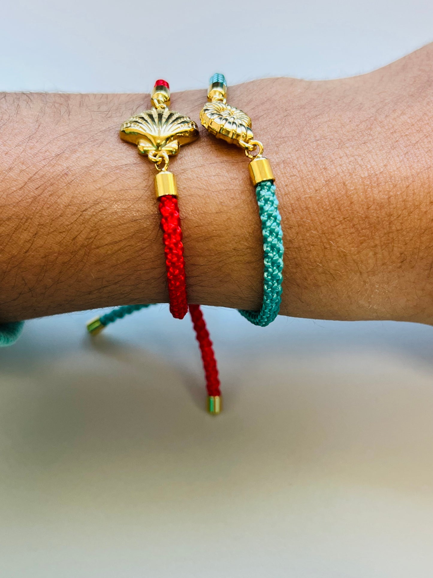 Golden Shell Bracelet