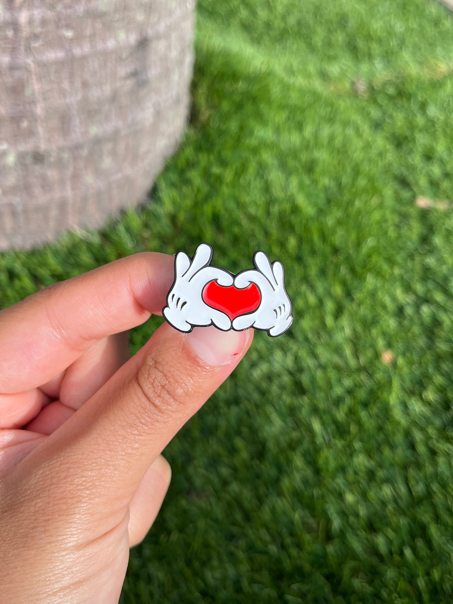Mickey Hands Pin