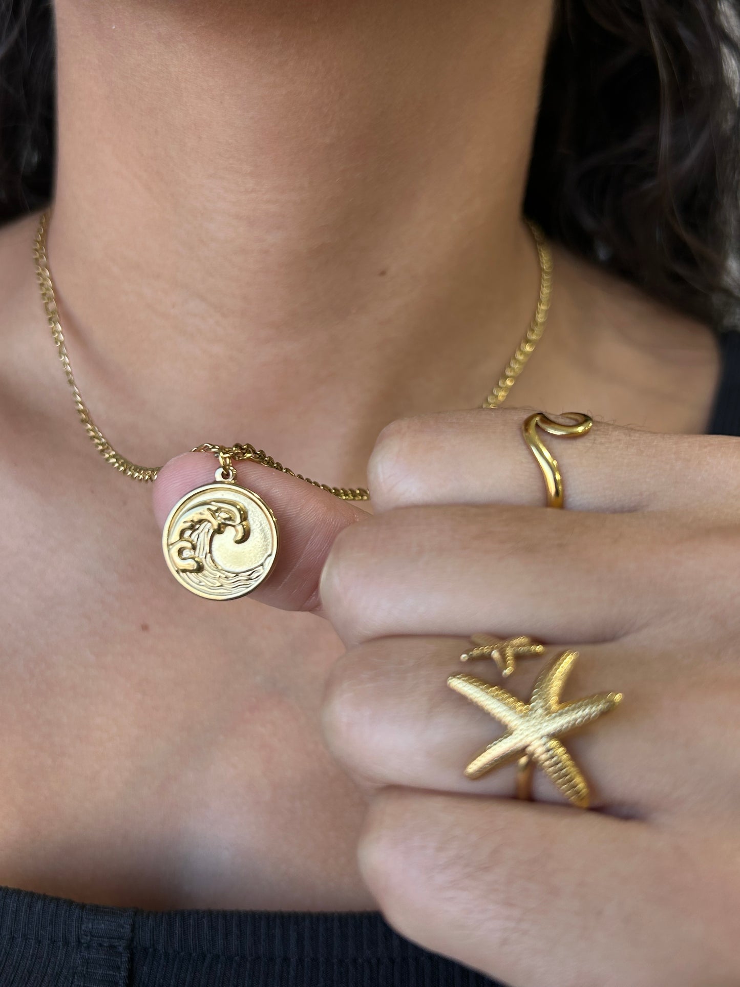 Fígaro Wave Necklace