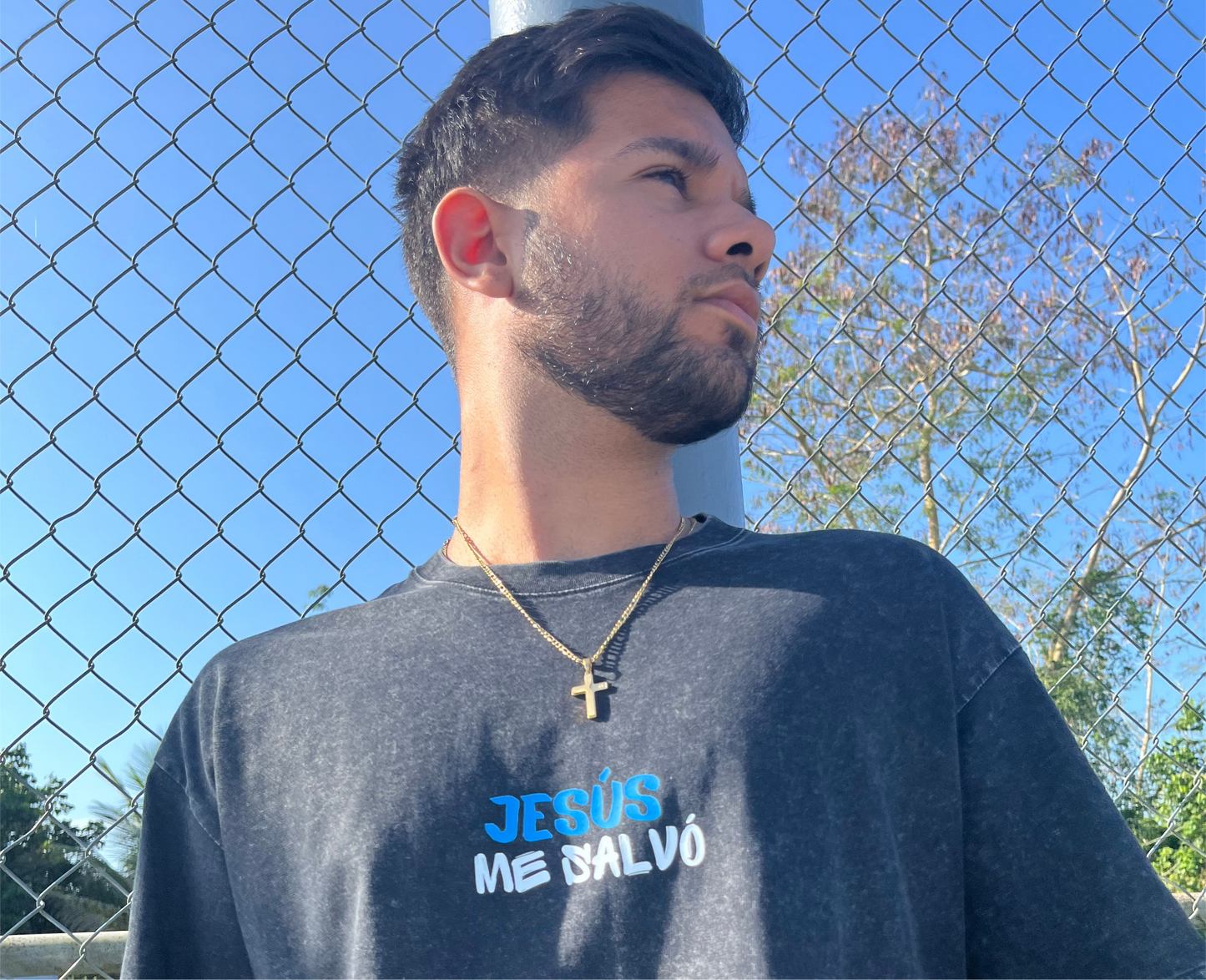 Jesús Cruz Necklace