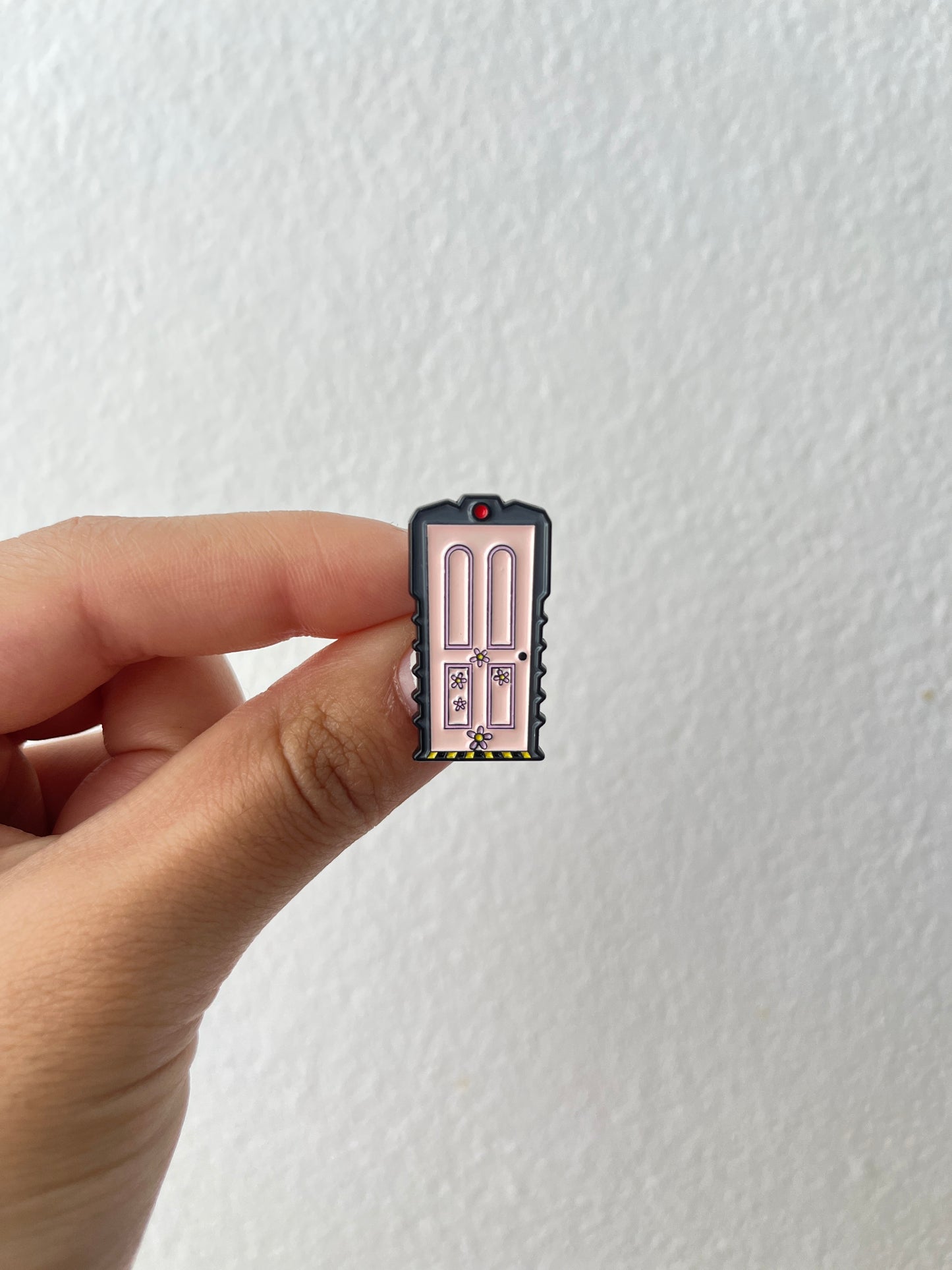 M.U. Boo Door Pin