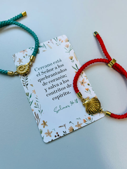 Golden Shell Bracelet