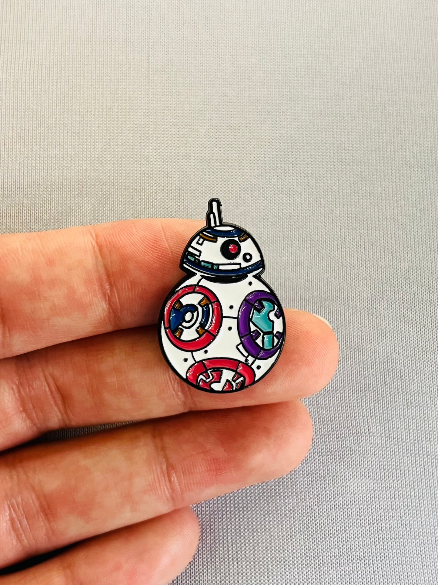 BB8 Pin