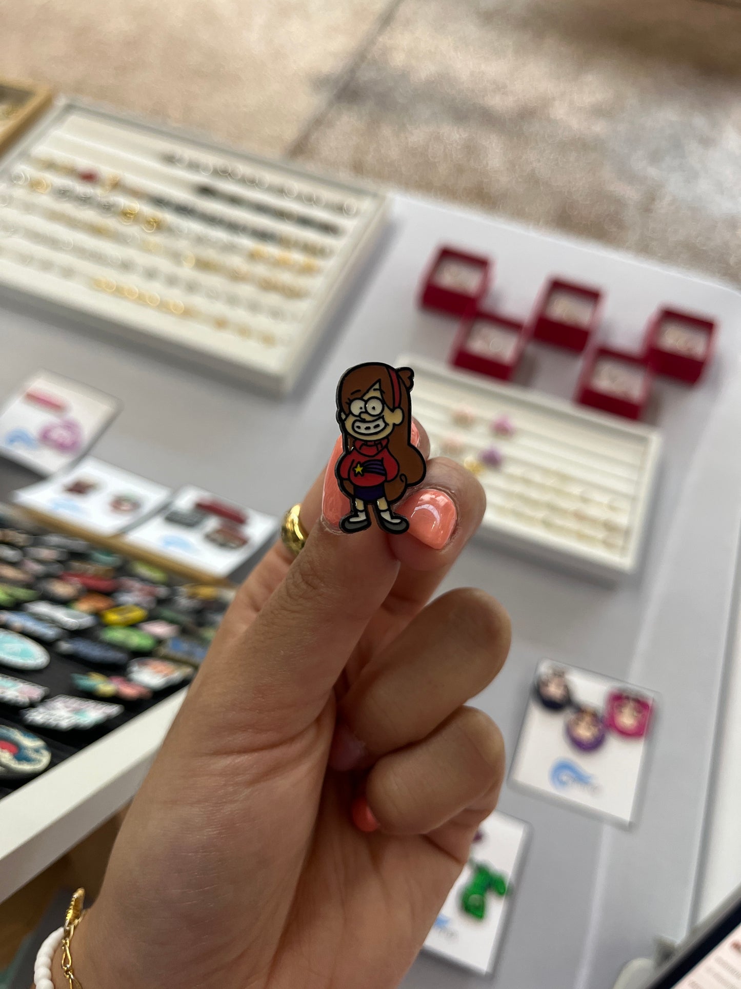 Mabel Pin