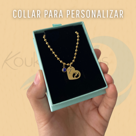 Baby Feet Necklace -Collar con inicial y color de nacimiento