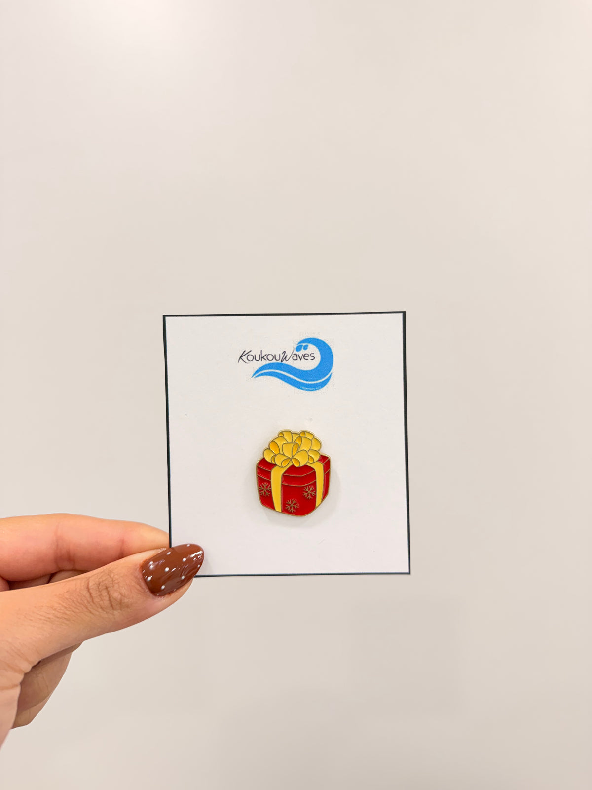 Christmas Gift | Pins | Accesories