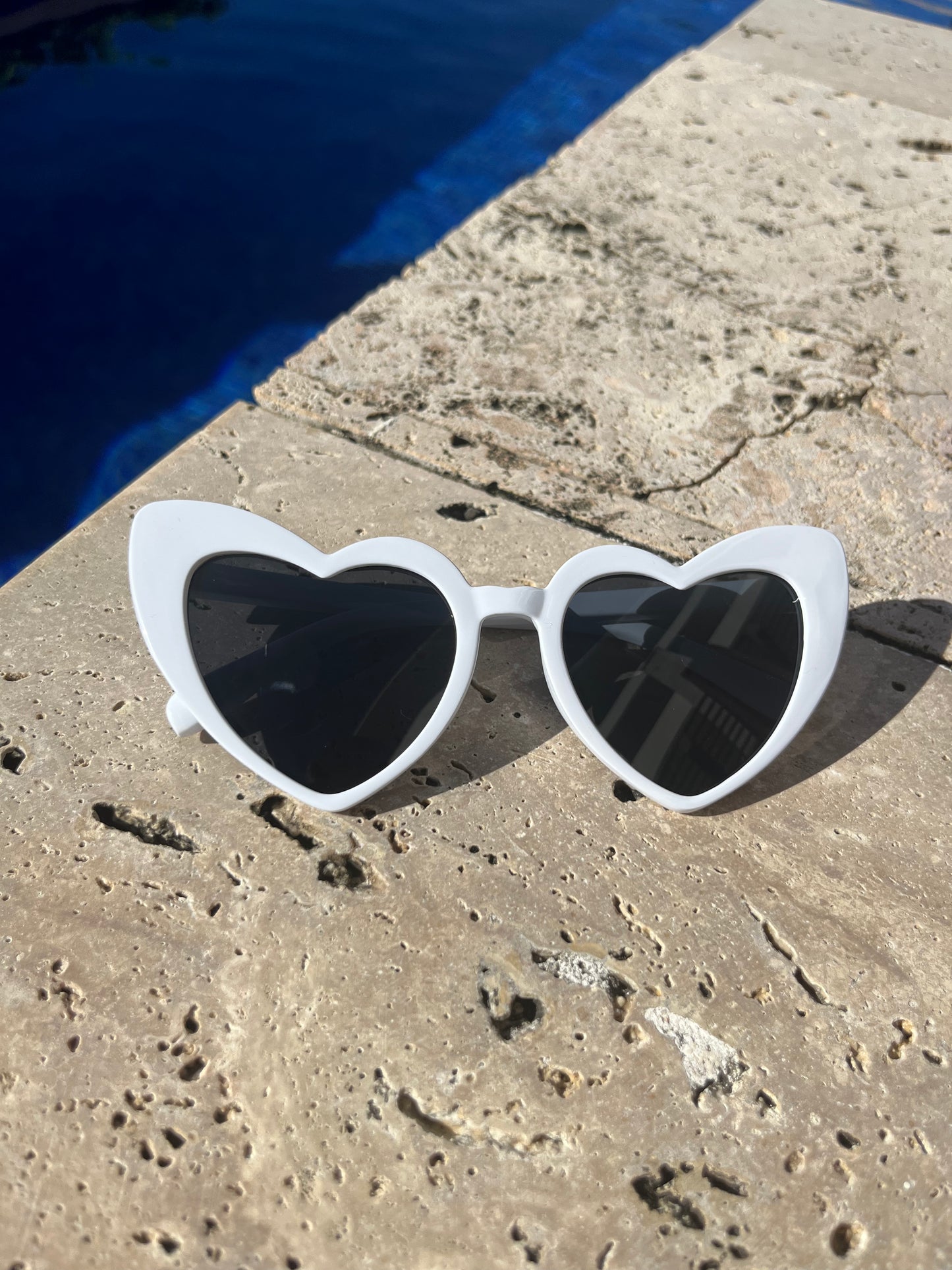 Summer vibes sunglasses