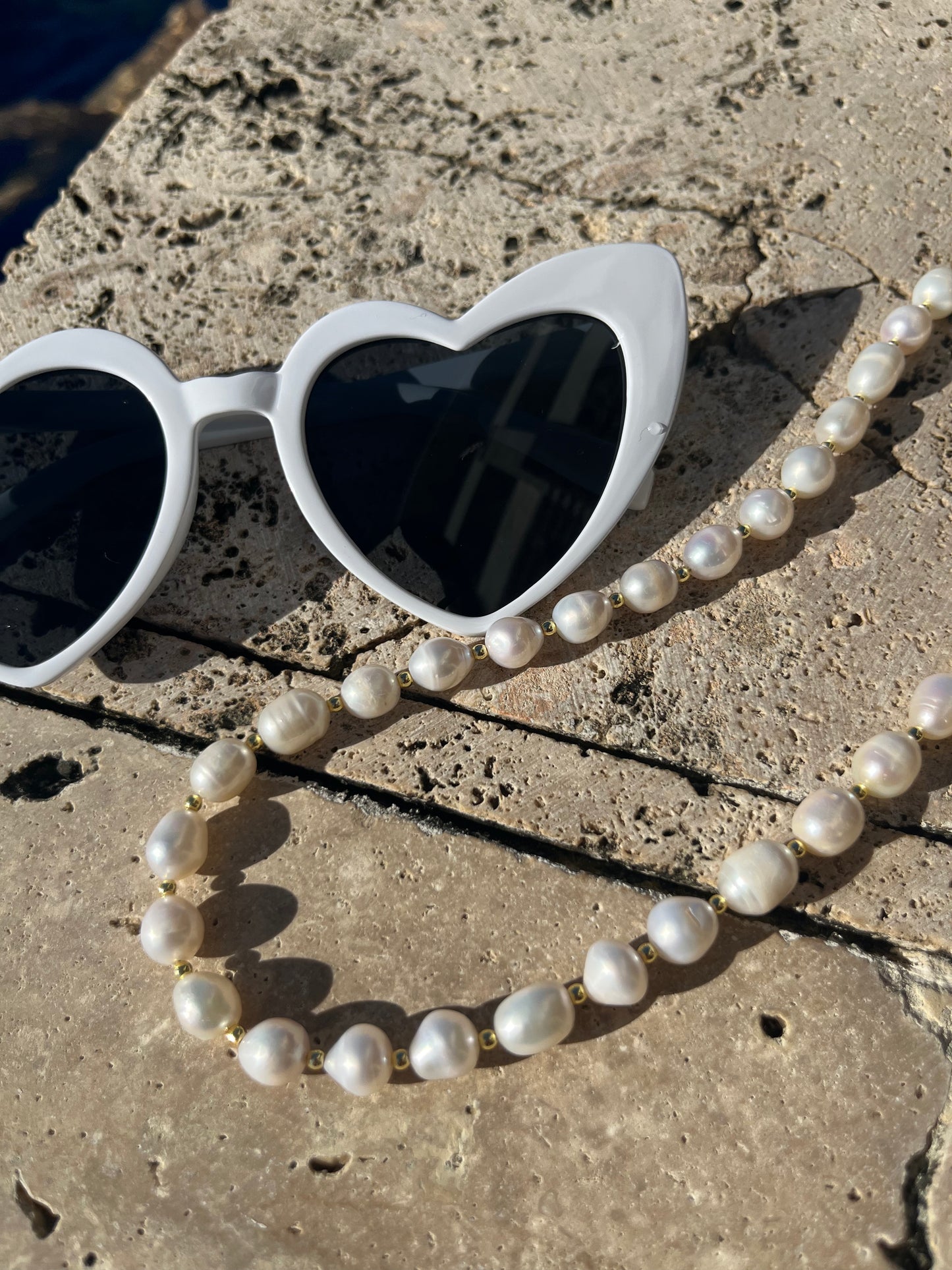 Summer vibes sunglasses
